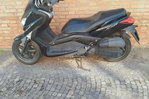 xmax125