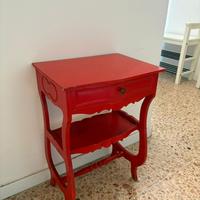 Comodino rosso vintage