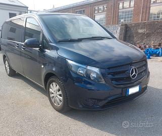 MERCEDES_ BENZ VITO_ GANCIO
