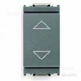 Vimar 16140 Commutatore 1P 10AX sali/sce per tappa