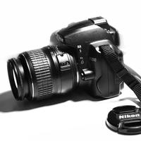 Macchina Fotografica digitale Nikon D3000