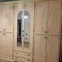 Armadio stile veneziano per camera da letto