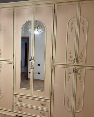 Armadio stile veneziano per camera da letto