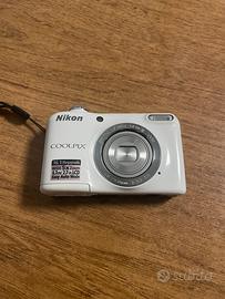 Fotocamera nikon coolpixL27 digitale