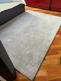 Tappeto pelo corto beige