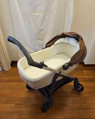 Inglesina Trio con base isofix standup come nuova