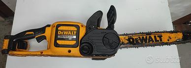 Motosegha Dewalt DCM 575 a batteria