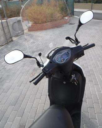 Leva freno nero destro anteriore SYM e PEUGEOT