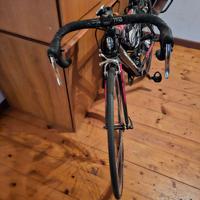 bici da corsa bianchi full carbon.. misura 52