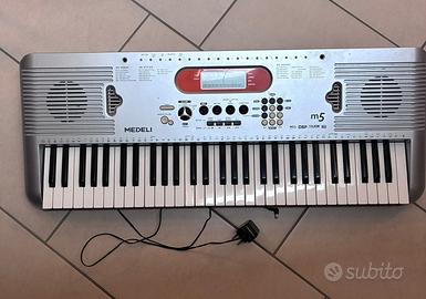 Pianola Medeli M5