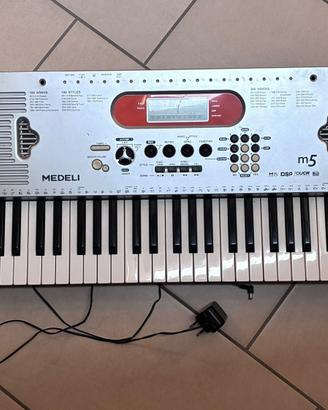 Pianola Medeli M5