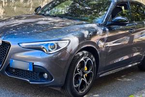 Alfa Romeo Stelvio 2.2 Turbodiesel 210 CV AT8 Q4 V