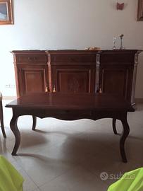 tavolino in legno noce  con cassetto 