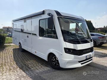 Weinsberg CARACORE 700 MEG (full optional - 5 omol