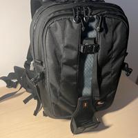 Zaino fotografico Lowepro Vertex 200 AW