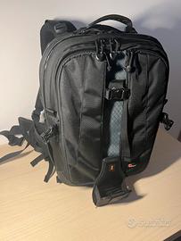 Zaino fotografico Lowepro Vertex 200 AW