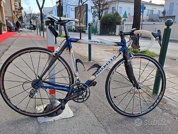 Bici da corsa Pinarello Marvel