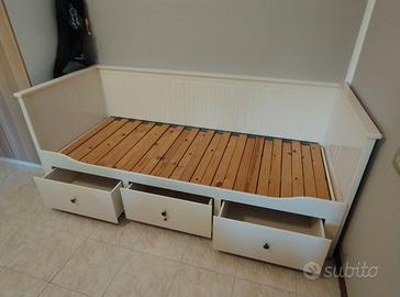 Letto Ikea Hemnes