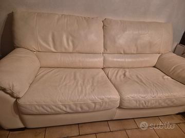Divano letto in pelle