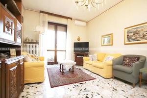 Appartamento di 100 m² con 3 locali a Milano