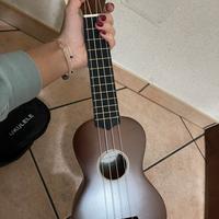 UKULELE