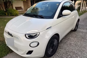 FIAT 500e Berlina 23,8 kWh Action