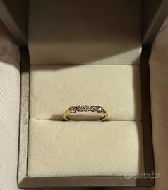 anello oro e diamanti