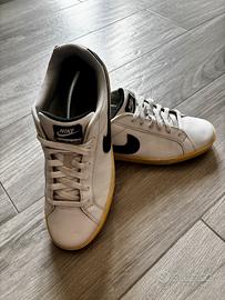 Scarpe uomo Nike n.44