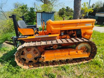 trattore agricolo fiat 555