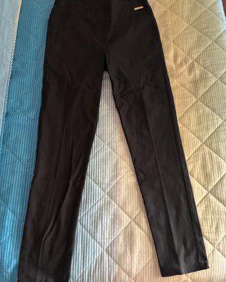 Pantaloni donna neri elasticizzati taglia M