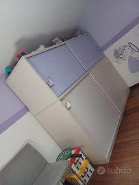 cameretta con 2 letti a castello