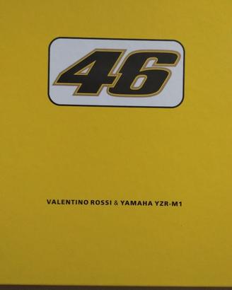 Libro history Valentino Rossi & YAMAHA YZR M1