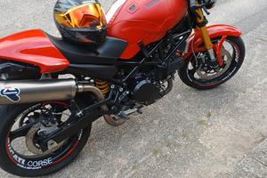 Ducati Monster 695 A2