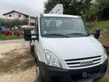 Iveco Daily 65 18 gru Bomfiglioli