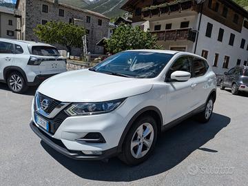 Nissan Qashqai 1.6 dCi 4WD Visia