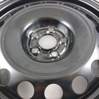 Cerchi r16 Volkswagen Audi  copricerchi e sacche