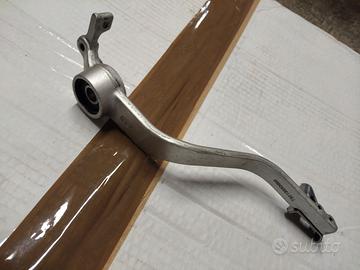 KTM 690 Duke leva freno posteriore