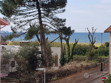 A soli 50 metri dalla spiaggia