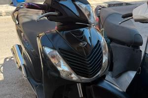 Sh 125 anno 2012