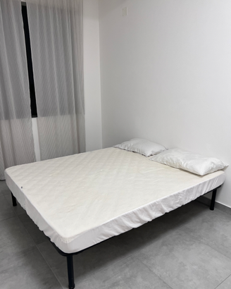 Arredamento di diverse camere da letto