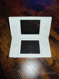 Nintendo DS Lite