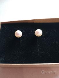  orecchini oro con perla