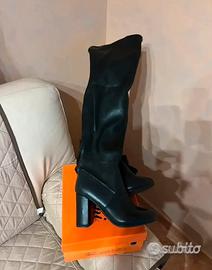 STIVALI DA DONNA “ NUOVI “