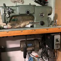 macchina da cucire industriale