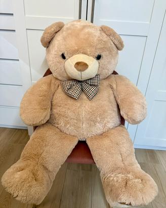 Orso gigante di peluche beige 100 cm con fiocco