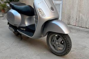 Vespa 2004 GT