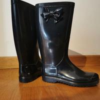 Stivali gomma blu con fiocco 37