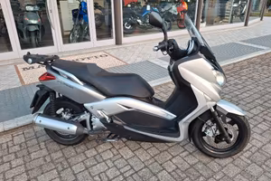Yamaha X-Max 250 2010