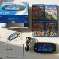 Ps vita con scatola accessori e giochi