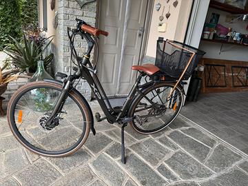 Bicicletta Elettrica Donna della XP D9.1S 